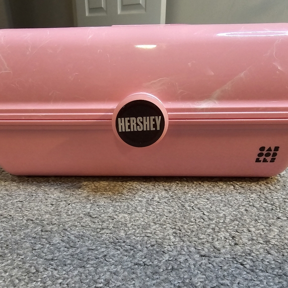 Caboodle X Hershey Beauty Container with mirror Good Pre-loved Condition - Picture 2 of 10